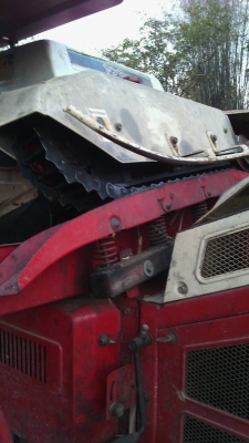 ขายเครื่องนวดข้าวพร้อมรถพ่วงลากเครื่องยนต์ดีเซล ขายเครื่องนวดข้าวพร้อมรถพ่วงลากเครื่องยนต์ดีเซล