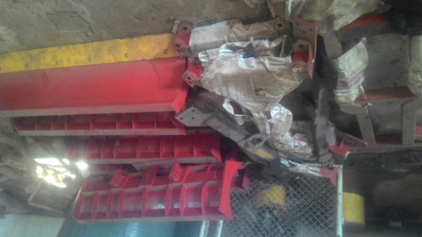 ของใหม่ใบมีดดันหน้ารถไถ35แรง ของใหม่ใบมีดดันหน้ารถไถ35แรง