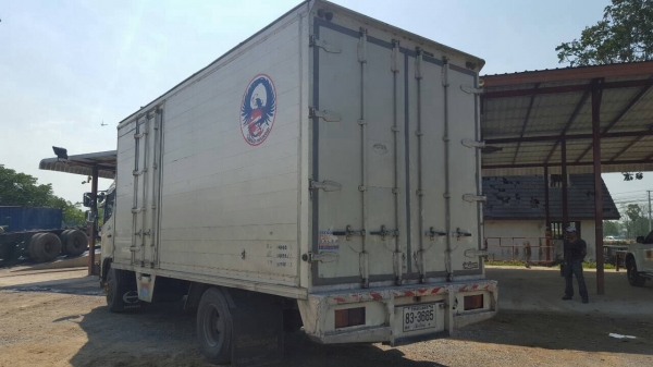 ขาย ตู้แห้งหกล้อยาว 5.50 เมตร ขาย ตู้แห้งหกล้อยาว 5.50 เมตร