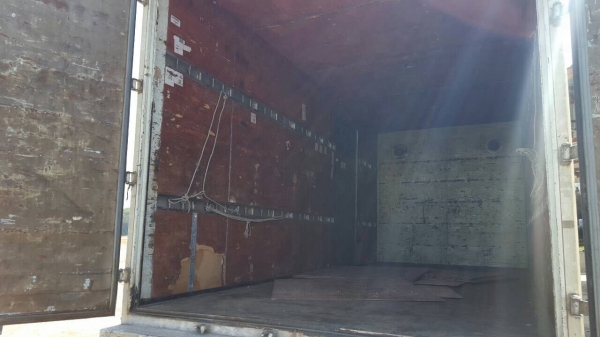 ขาย ตู้แห้งหกล้อยาว 5.50 เมตร ขาย ตู้แห้งหกล้อยาว 5.50 เมตร