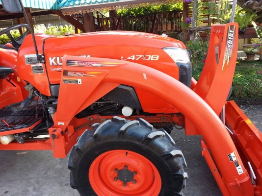 คูโบต้า L4708 4 WD พร้อมใบมีดตราช้าง ทำงาน 379 ชั่วโมง ปี 2557