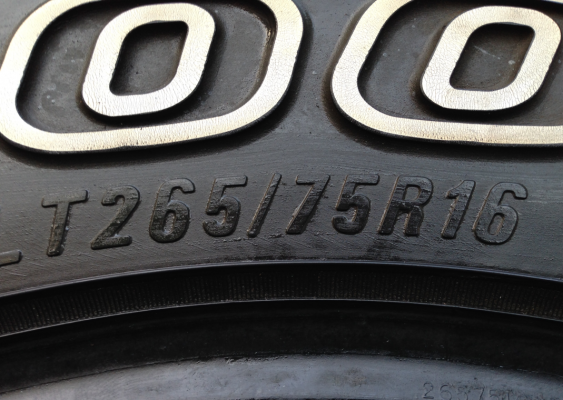 ยาง All Maxxis 265 75 16 ดอกสวย พร้อมใช้งาน ราคาไม่แพง