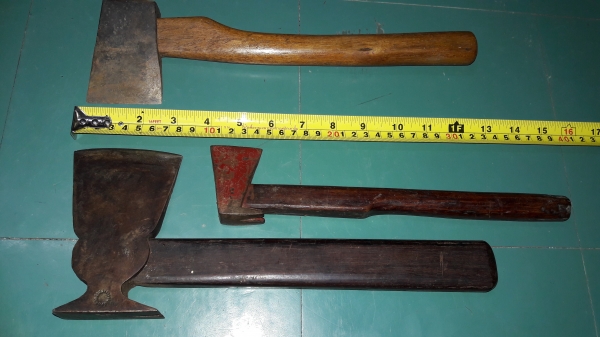 ขายขวานหงอนงานเก่าๆ