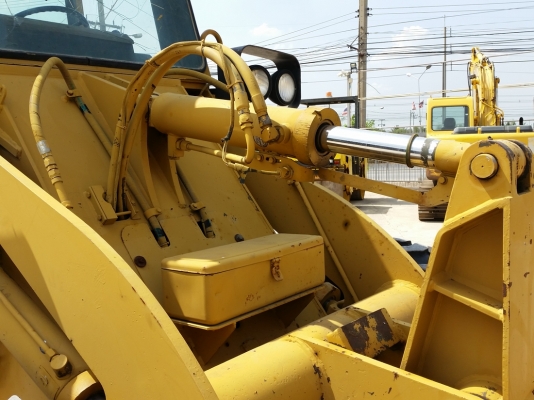 มาใหม่ !! ขายรถตักล้อยาง 515B ยี่ห้อ DRESSER รถเก่านอก 100\% สภาพสวย ไม่เคยใช้งานในไทย มาใหม่ !! ขายรถตักล้อยาง 515B ยี่ห้อ DRESSER รถเก่านอก 100\% สภาพสวย ไม่เคยใช้งานในไทย