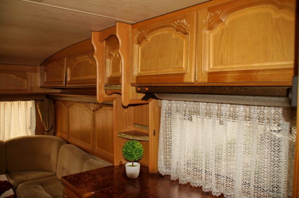 Caravan รถบ้านคาราวาน