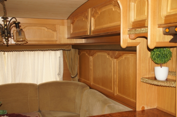 Caravan รถบ้านคาราวาน