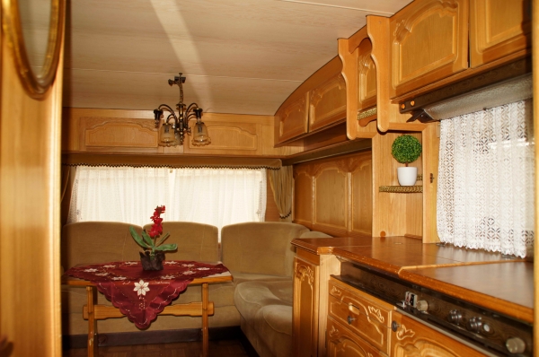 Caravan รถบ้านคาราวาน