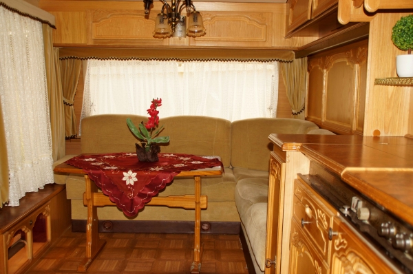 Caravan รถบ้านคาราวาน