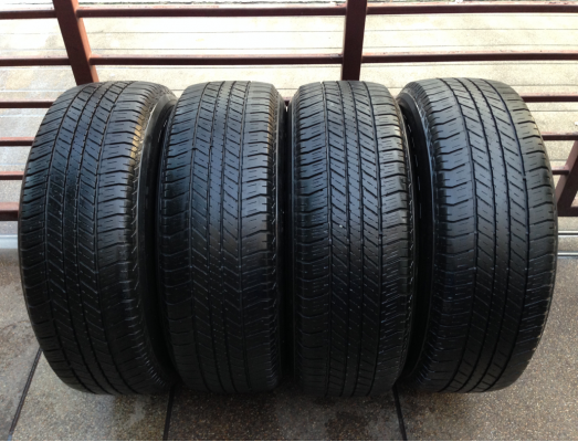 ยาง Bridgestone 265 65 17 ปี12 ดอกสวย พร้อมใช้งาน ราคาไม่แพง