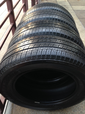 ยาง Bridgestone 225 65 17 ดอกเต็ม ไม่มีปะ พร้อมใช้งาน ราคาไม่แพง ยาง Bridgestone 225 65 17 ดอกเต็ม ไม่มีปะ พร้อมใช้งาน ราคาไม่แพง
