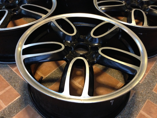 ล้อลาย Mini Cooper ขอบ17 สภาพสวย ไม่มีซ่อม ราคาไม่แพง