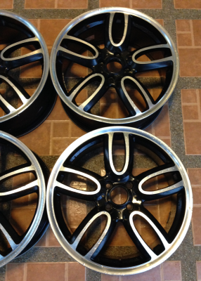 ล้อลาย Mini Cooper ขอบ17 สภาพสวย ไม่มีซ่อม ราคาไม่แพง