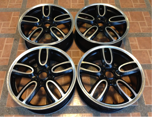 ล้อลาย Mini Cooper ขอบ17 สภาพสวย ไม่มีซ่อม ราคาไม่แพง