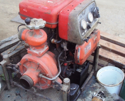 เครื่องสูบน้ำสองสูบแบบไม่ต้องใช้น้ำล่อ