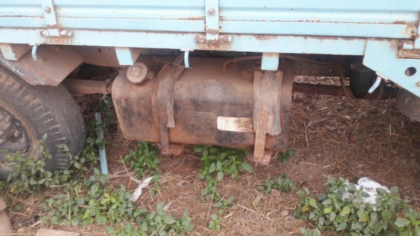 ขาย รถบรรทุก 4 ล้อ ISUZU NKR55E จดทะเบียนปี 43 เครื่อง 4JB1 88 แรงม้า คัสซีสวยตลอดเส้น เกียร์ยาว ดั้มหัวได้ ทะเบียนครบพร้อมโอน