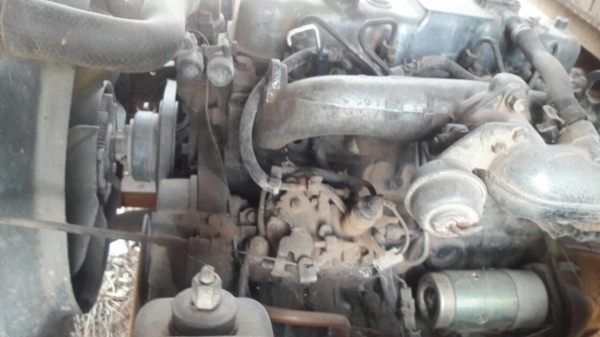 ขาย รถบรรทุก 4 ล้อ ISUZU NKR55E จดทะเบียนปี 43 เครื่อง 4JB1 88 แรงม้า คัสซีสวยตลอดเส้น เกียร์ยาว ดั้มหัวได้ ทะเบียนครบพร้อมโอน