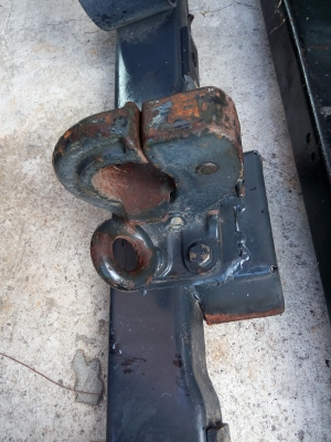 กันชนหน้า กันชนหลังจิ๊ป ตัดคัสซี