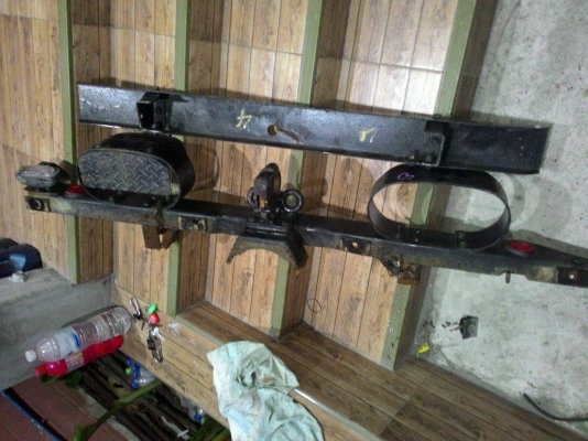 กันชนหน้า กันชนหลังจิ๊ป ตัดคัสซี