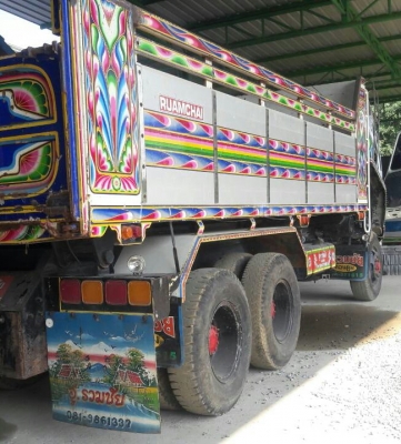 ขาย สิบล้อสวยๆ อีซูซุ ร็อค FXZ126A 210โบว์อินเตอร์ สโลส 2เพาใหญ่ ดั้มมีเนียม สภาพพร้อมใช้ สวยกริ๊ปบางเดิมเหลี่ยมทั้งคัน เล่มทะเบียนพร้อมโอน