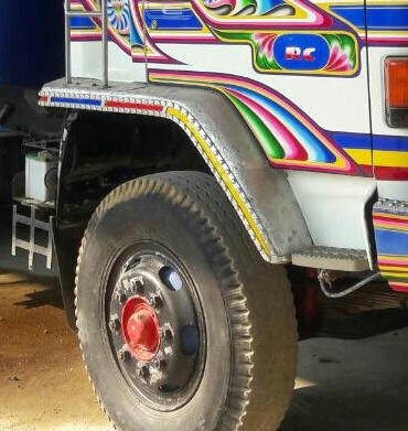 ขาย สิบล้อสวยๆ อีซูซุ ร็อค FXZ126A 210โบว์อินเตอร์ สโลส 2เพาใหญ่ ดั้มมีเนียม สภาพพร้อมใช้ สวยกริ๊ปบางเดิมเหลี่ยมทั้งคัน เล่มทะเบียนพร้อมโอน