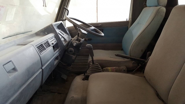 ขาย รถโม่ปูน 3 คิว HINO FC2WEKA คัสซีสวยตลอดเส้น โม่สวยปั้มดี รถพร้อมใช้งาน ทะเบียนเต็มพร้อมโอน