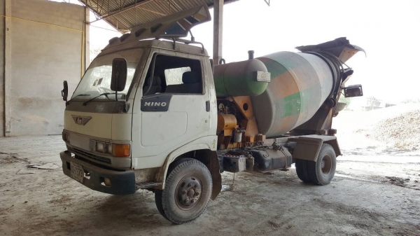 ขาย รถโม่ปูน 3 คิว HINO FC2WEKA คัสซีสวยตลอดเส้น โม่สวยปั้มดี รถพร้อมใช้งาน ทะเบียนเต็มพร้อมโอน