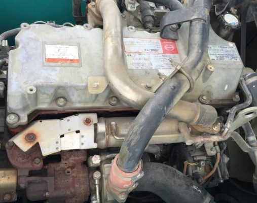 KOBELCO MARK 8 SUPER YN12 รถสวยพร้อมทำงานได้เลยครับ ใช้งาน 8,400 ชม. ภายในเก๋งสะอาดสวยครบพร้อม แอร์เย็น ภายนอกบอดี้สวยสุดๆครับ บูมอาร์มไม่มีปะ เครื่องยนต์แน่นแรงดีทำงานเร็ว ช่วงล่างเอวแน่น โรลเลอร์ใบแทรกสภาพดีโดยรวมประมาณ 80\% พร้อมใช้งาน เอกสารเล่มทะเบียน