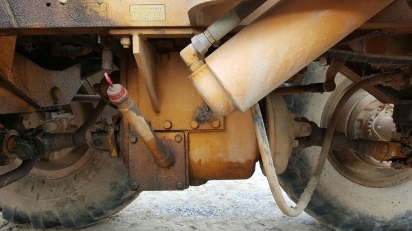 ขาย รถตัก KOMATSU JH30 สภาพพร้อมใช้งาน ยางเต็มทั้ง 4 เส้น