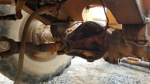 ขาย รถตัก KOMATSU JH30 สภาพพร้อมใช้งาน ยางเต็มทั้ง 4 เส้น