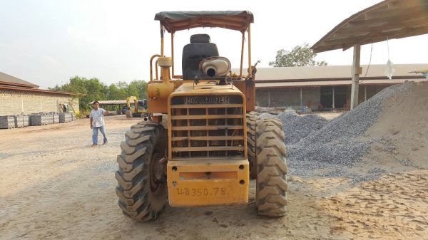 ขาย รถตัก KOMATSU JH30 สภาพพร้อมใช้งาน ยางเต็มทั้ง 4 เส้น