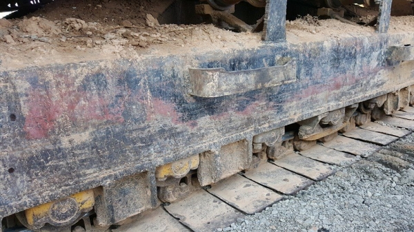 ขายรถขุดแบ็คโค kobelco 200มาร์คทรู เอวดี ปั๊มฟิตใหม่ ทำงานดีไม่โหลด ปั๊มk3v สภาพพร้อมลงงาน