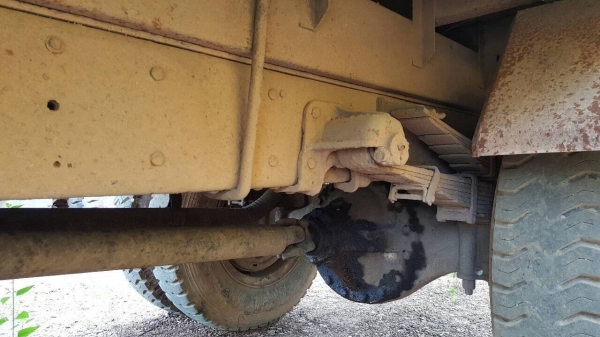 ขาย 6 ล้อ HINO KR360 ติดเครนพับ TADANO 2.9 ตัน กระบะยาว 6 เมตร คัสซีสวยตลอดเส้น ทะเบียนครบพร้อมโอน