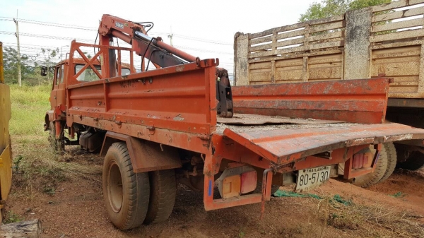 ขาย 6 ล้อ HINO KR360 ติดเครนพับ TADANO 2.9 ตัน กระบะยาว 6 เมตร คัสซีสวยตลอดเส้น ทะเบียนครบพร้อมโอน