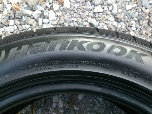 ขายาง HANKOOK 195/55R15 ยางสัปดาห์ที่32ปี12 ดอกยางเต็มไม่มีปะสวยๆ จำนวน 1 ชุด