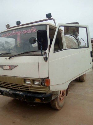 ขายรถโม่ปูน HINO120 2.5คิว ปั๊มไดกิ้น แชชซีสวย เครื่องเดิมWO4D โม่ดี เอกสารเล่มทะเบียน ลงบรรทุกเฉพาะกิจเรียบร้อย