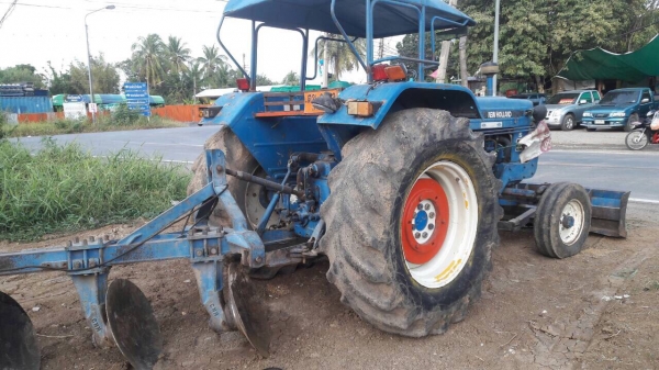 รถไถฟอร์ด 6610 เอกสารเล่มทะเบียน พร้อมใช้ครับ