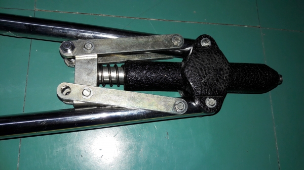 ขายรีเว็ทรุ่นงานหนักTAIYO PICUS TS-20 HAND RIVETER Made in Japan. ขายรีเว็ทรุ่นงานหนักTAIYO PICUS TS-20 HAND RIVETER Made in Japan.