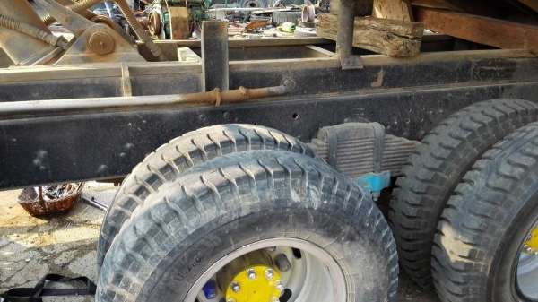 สิบล้อมือสอง/ Mitsubishi FN527M- TF1295/ 220 Bo สวยเต็มพร้อมใช้