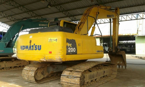 ขาย1,590,000รถแบคโฮ KOMATSU pc200-8เล่มทะเบียนทำงาน 14,xxxชม.รถสวยพร้อมใช้เอกสารพร้อมโอน 090-772-3710 090-772-3708 ขาย1,590,000รถแบคโฮ KOMATSU pc200-8เล่มทะเบียนทำงาน 14,xxxชม.รถสวยพร้อมใช้เอกสารพร้อมโอน 090-772-3710 090-772-3708