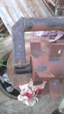 2700 บาท ขายขลุบติดท้ายรถไถนานั่งขับ ซื้อมาไม่ได้ใช้ กว้าง 2.20 เมตร พร้อมใช้งาน ใส่ได้กับทุกรุ่น