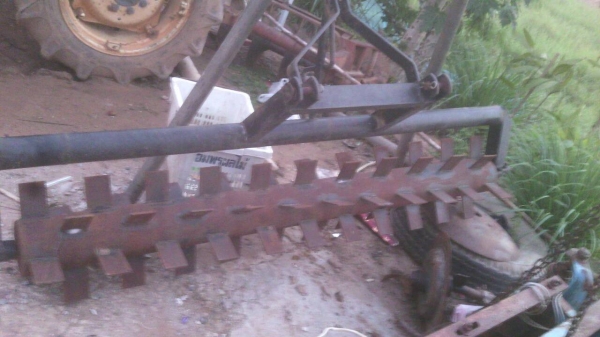 2700 บาท ขายขลุบติดท้ายรถไถนานั่งขับ ซื้อมาไม่ได้ใช้ กว้าง 2.20 เมตร พร้อมใช้งาน ใส่ได้กับทุกรุ่น