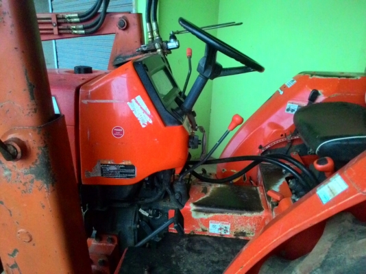 ขาย KUBOTA L3408 พร้อมบุ้งกี๋ สภาพเดิมๆพร้อมใช้งาน อ.แกลง ระยอง  0818618678,0899347475