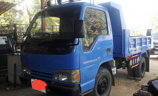 รถหกล้อ