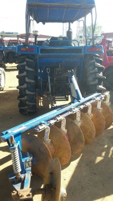 หาชื้อรถไถ แช้ป์ MX6255 เชิณมาหาเราครับ สวยๆเดิมๆหัวฉีดไดเล็ก พร้อมไช้งานมีไบมีดหน้าและผาน6หลังหนึ่งอันไม่เคยปั่นรถไร้ไมใช้รถนา  ขายใน  ราคา235000บาท รถอยู่วังบัว คลองขลุง กำแพงเพชร    สนใจสอบุถามได้ที่081 3655997 อำพร  พาเจริญ  ราคาต่อรองได้อีกนะครับ