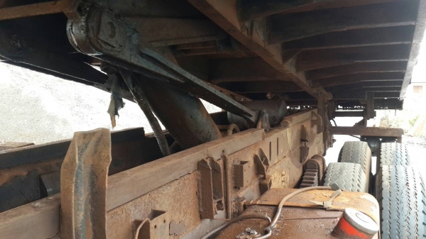 ขายสิบล้อ ISUZU DEGA 195 2 เพลาดั้ม เครื่องเกียร์ดี ยางพอใช้ เอกสารเล่มทะเบียนพร้อมโอน