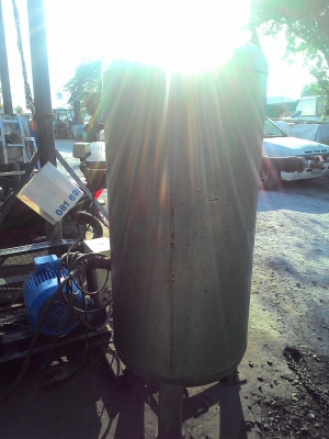 ปั๊มลมสกรู 15 แรงพร้อมถังเหมาะกับท่านที่ต้องการใช้ลมความจุเยอะๆสนใจสอบถามโทร 0985700161