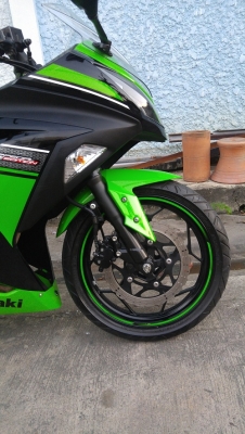 Ninja250 2013 ท่อakrapovic แท้ เล่มชุดโอนครบ Ninja250 2013 ท่อakrapovic แท้ เล่มชุดโอนครบ