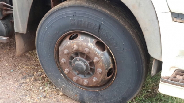 ขายหัวลาก MITSUBISHI  FV51JHR 380 แรง ปี51สภาพพร้อมใช้งาน พร้อมหางคอกลูกสามเพลาไม่ดั้ม สภาพพร้อมใช้งาน เอกเล่มทะเบียนพร้อมโอน