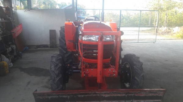 ยันม่าร์49ปี56สวยมากเหมือนรถใหม่เล่มพร้อมโอน