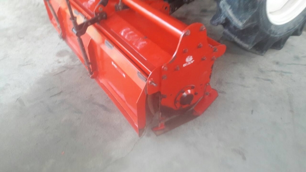 ยันม่าร์49ปี56สวยมากเหมือนรถใหม่เล่มพร้อมโอน